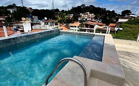Piratas Do Morro Apartamento Praça